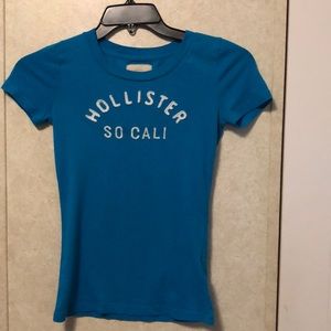 Hollister tshirt - Size Small - EUC